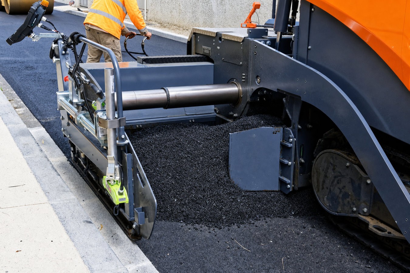 Asphalt paving contractor services in Glendale CA